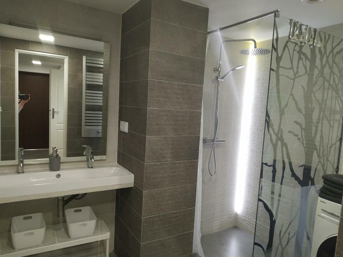 שצ'קלארסקה פוראובה Villa Lupus - Apartament Z Prywatna Sauna מראה חיצוני תמונה